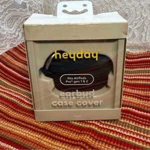 NWT - Heyday Black Earbud Case Cover for AirPods - Fits Gen 1 & Gen 2
